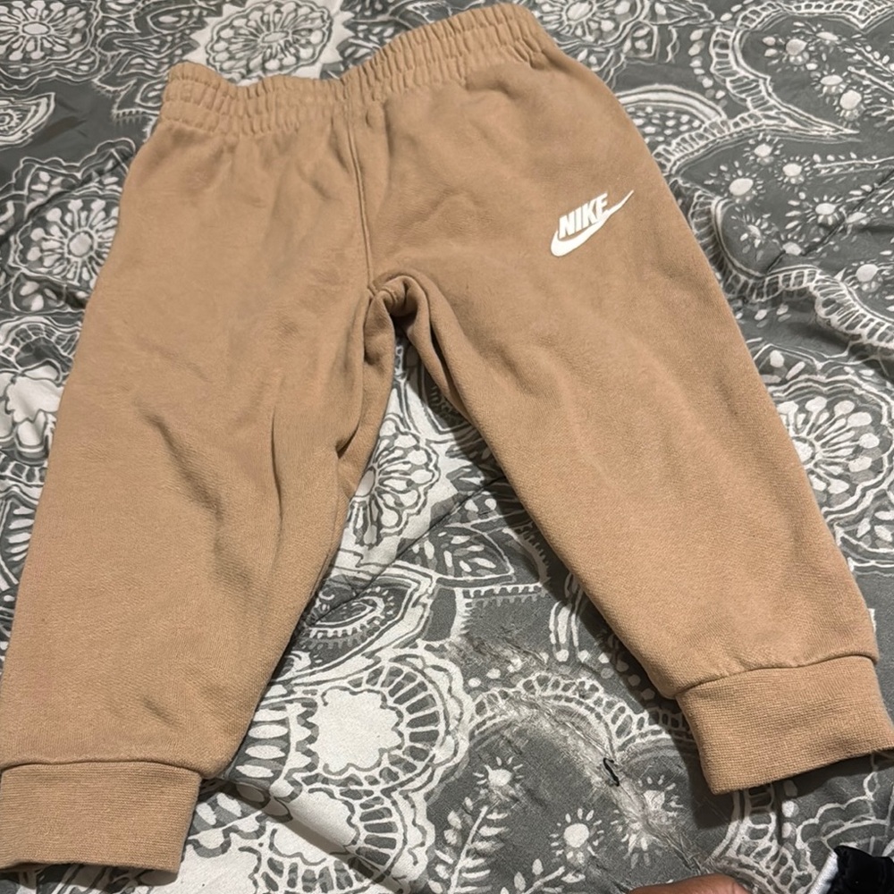 Nike Kids Tan Sweatpants